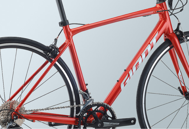 2022 GIANT Bicycles | CONTEND 2