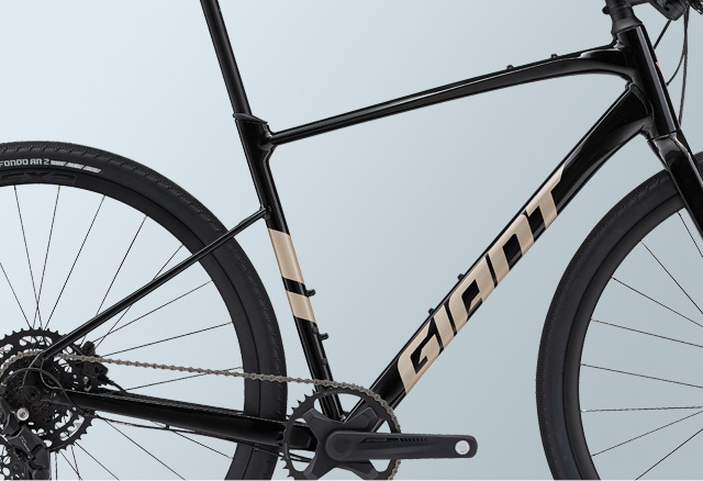 2024 GIANT Bicycles | FASTROAD AR 2