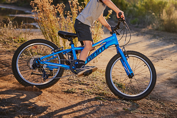 2024 GIANT Bicycles | OFF-ROAD